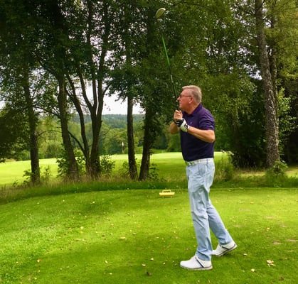 Rüdiger Bohla an Tee 2