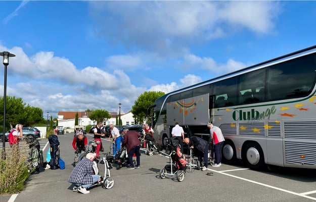 Herrengolfer vom Golf-Club Freudenstadt in Gernsheim