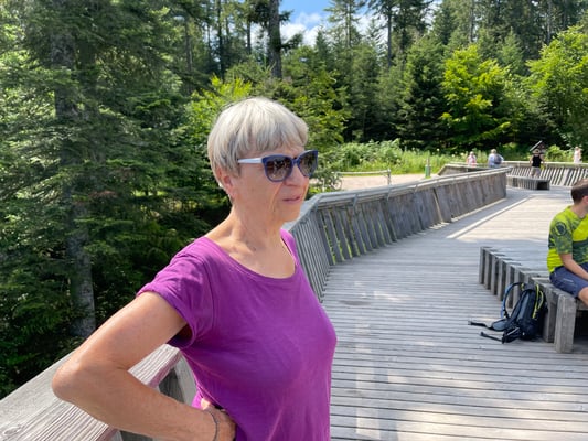 Schwester Christel Sturm ist wanderfest.