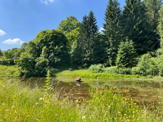 Am Teich für die Feuerwehr