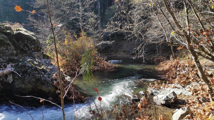 River mit Pools, gut für ein Fußbad