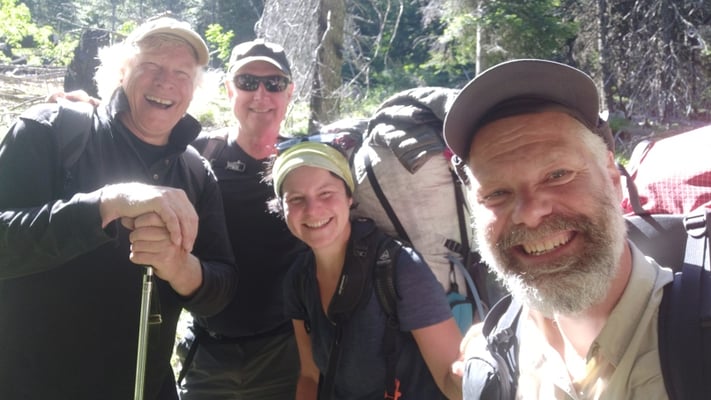 Fröhliches treffen mit James und Devon