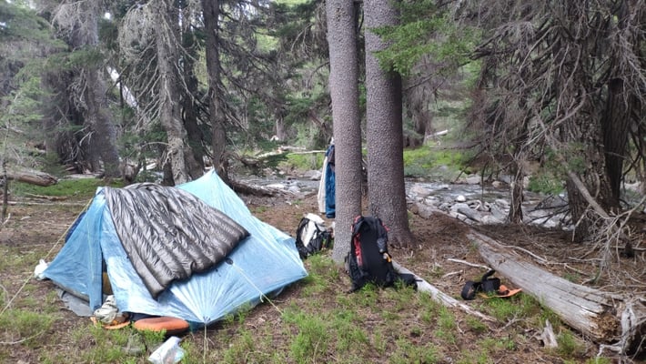Zeltplatz direkt am Fluss