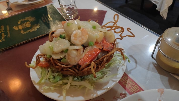 2. Gang: Vogelnest mit Meeresfrüchten