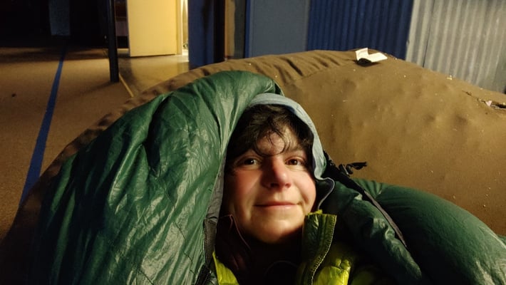 Schlafen in der Turnhalle