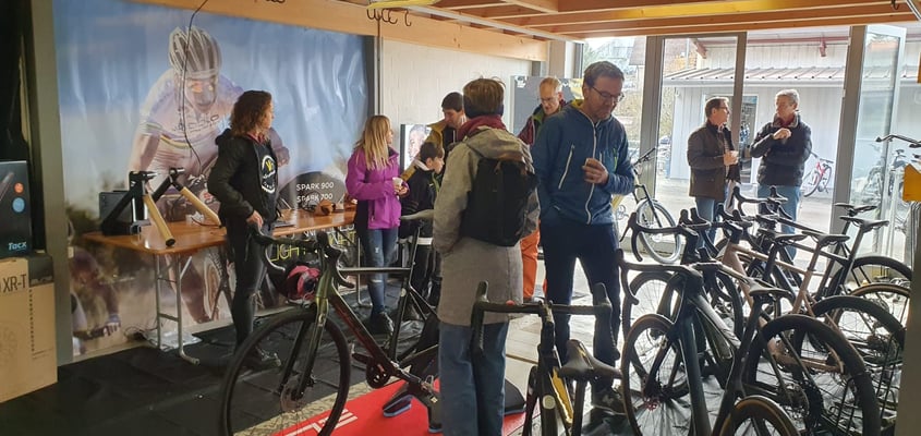 Sonntags Dorfmakrt Kerzers