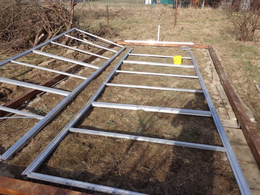 Und zwei lange Seiten sind schon fertig