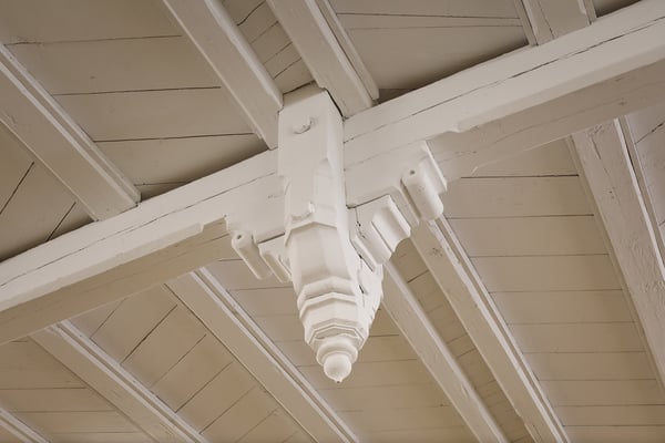 Historische Reithalle Marbach, Unterzug mit Abhängling