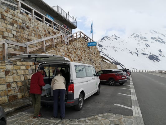 © Charel Klein - Beringung im Minibus.