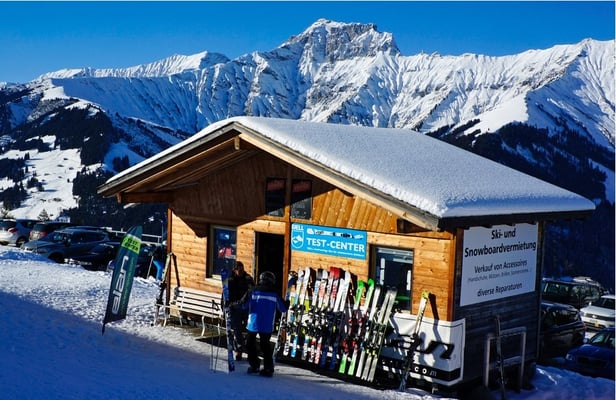 Schweizer Ski testen