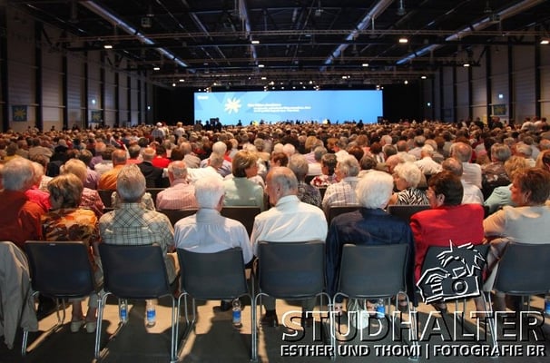 Generalversammlung 2011 Luzerner Kantonalbank Festhallen Allmend Luzern