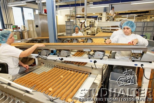 Produktion Choco-Biscuits WERNLI AG in Trimbach/SO 2012