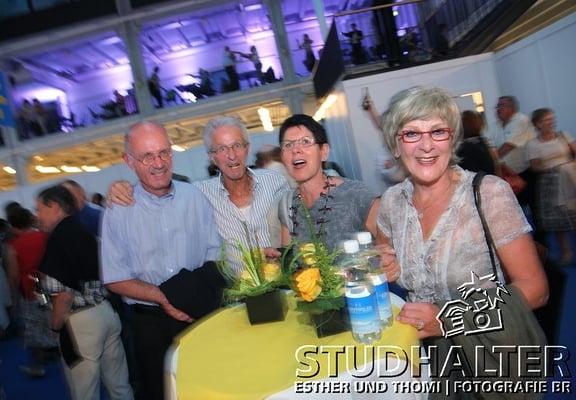 Generalversammlung 2011 Luzerner Kantonalbank Festhallen Allmend Luzern