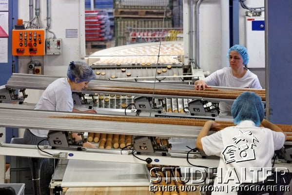 Produktion Choco-Biscuits WERNLI AG in Trimbach/SO 2012