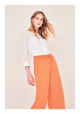 Shirt  65C0 2777 - Pant  06QU 7083