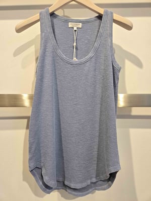 E26-01-04-7 Indigo Clair