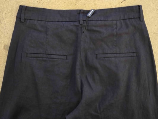 Mira 8003029800-S6-487_back pockets