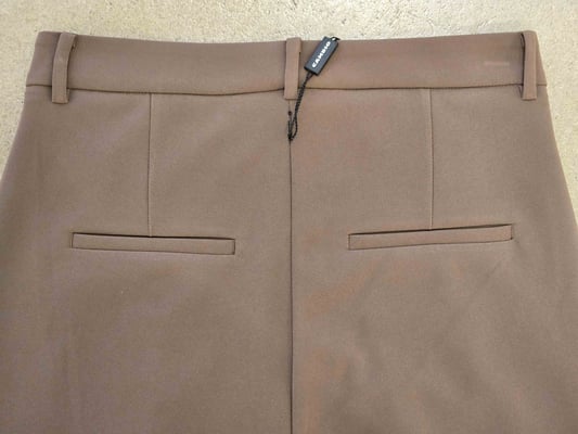 Emilie long 6052046800-S6-792_back pockets