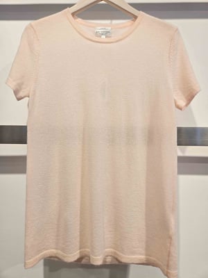 E26-50-K02-10 Off White Pink