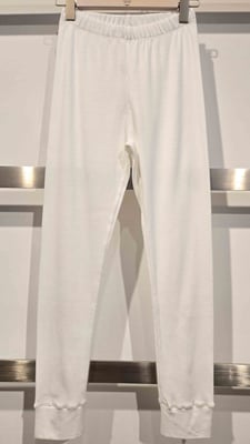 E26-22-05-1 Off White