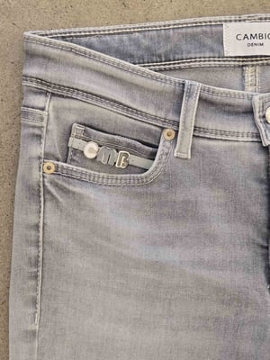 Piper short 9221008344-S6-5282_coin pocket detail