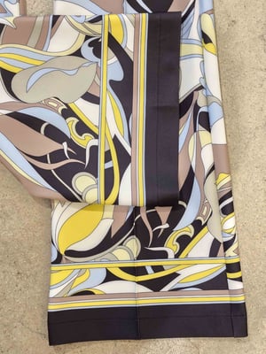 Francoise 6482033200-S6-890_bottom hem