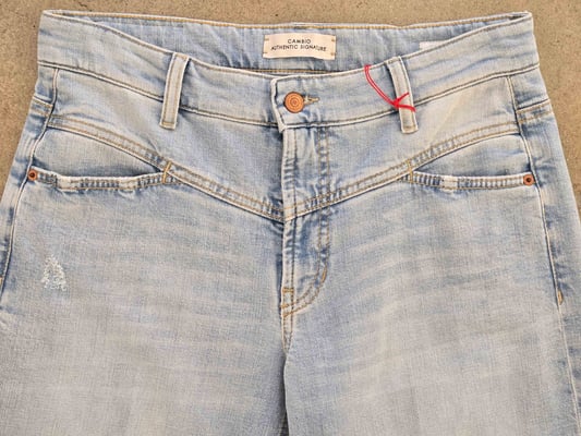 Antonia 9132000504-S6-5317_front detail