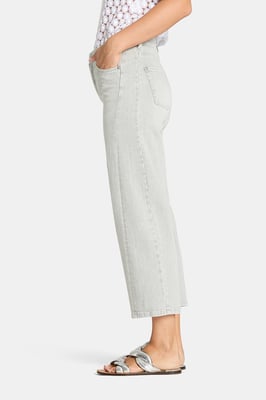 Oria 9251_0062-17_5279