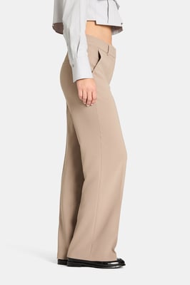 Amelie 6052_0246-02_066