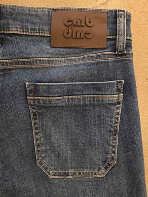 Tess pocket cropped 9129008901-S6-5243_back labels