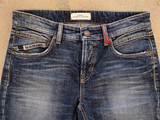 Kerry 9132016326-S6-5041_front pockets