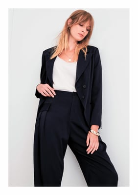 Jacket 55N0 8083 - T-Shirt  38H0 8068 - Pant 0560 8083