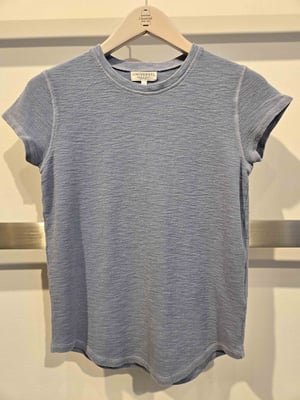 E26-01-01-7 Indigo Clair