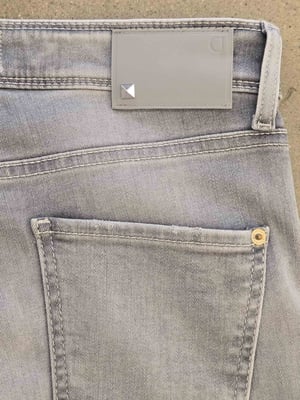 Piper short 9221008344-S6-5282_back label