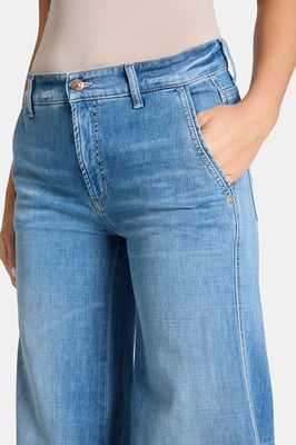 Alek 9150_0118-02_5261