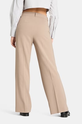 Amelie 6052_0246-02_066