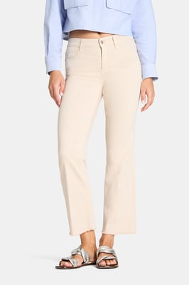 Francesca 9531_0067-71_740