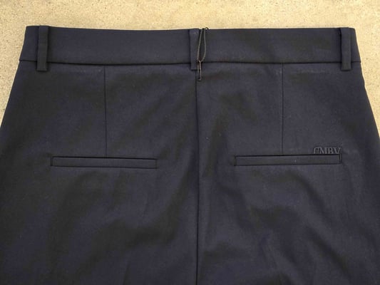 Emilie 6102043407-S6-498_back pockets