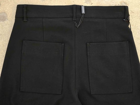 Elizabeth 6049047200-S6-099_back pockets