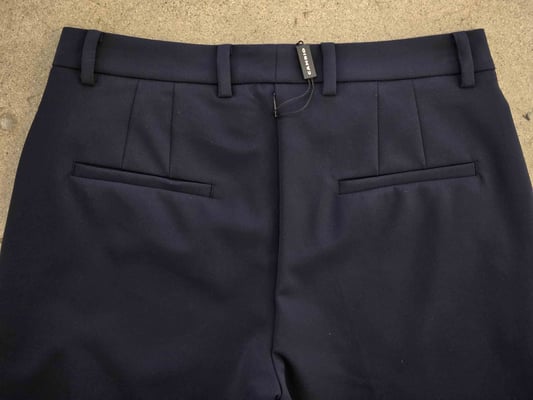 Krystal 6102030034-S6-498_back pockets