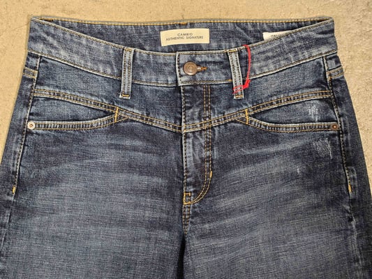 Elin 9132003604-W5-5034-front pockets