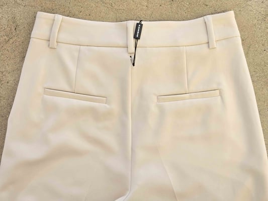 Anais wrap front 6052043000-S6-702_back pockets