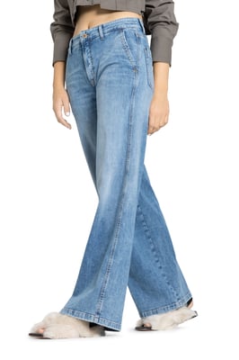 Alek 9150_0118-00_5236