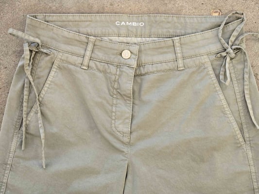 Olympia 7666047701-S6-605_front detail