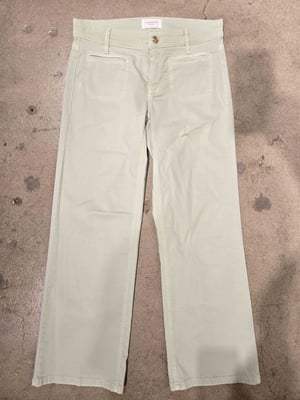 Tess cropped 7625008613-S6-644