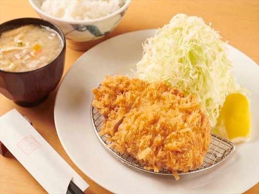 上ロース豚かつ定食