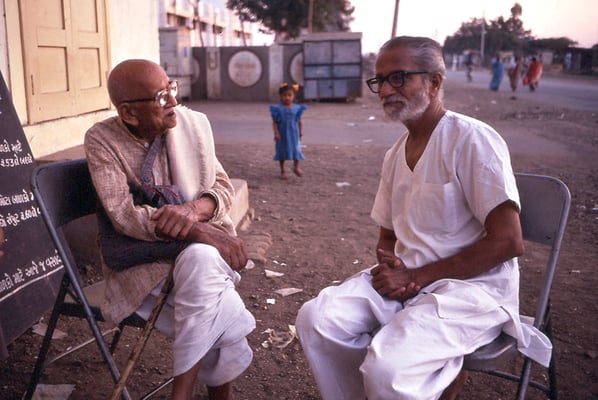 Prabhudas Gandhi with the founder of Lok Milap Trust, Mahendra Meghani, at Bhavnagar, 1990.