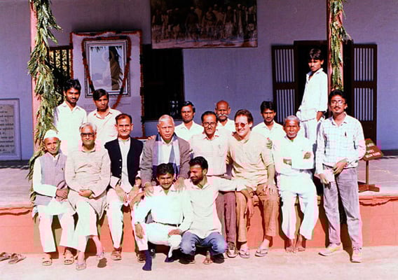 Peter Rühe with staff members and visitors at Sabarmati Ashram, Ahmedabad, 1991