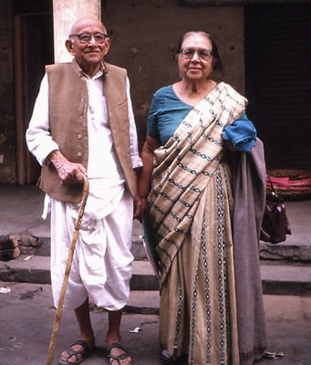 Prabhudas Gandhi and Dr. Sushila Nayar at New Delhi, 1986.