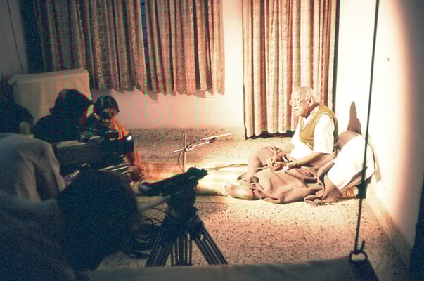 Prabhudas Gandhi during TV recordings by Rupa Mehta for a programme by DDK Ahmedabad on "Gandhi as a Journalist", 1990.